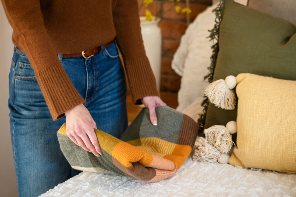 The PEAK Method: How to Declutter Your Home Without the Overwhelm the peak edit